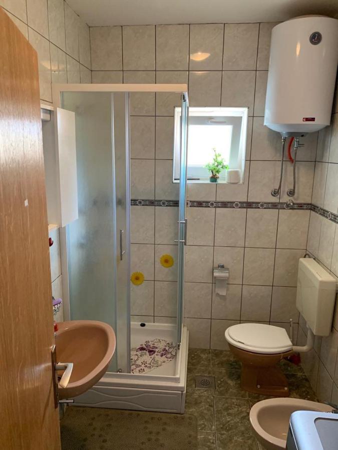 Apartment Ana Rogoznica  Bagian luar foto