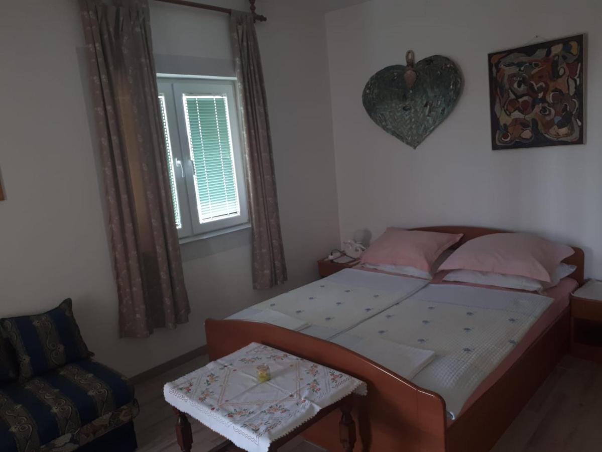 Apartment Ana Rogoznica  Bagian luar foto